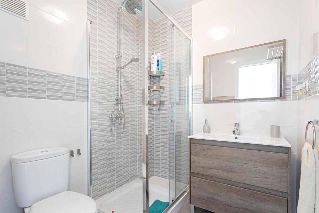 Atico Frente Al Mar - Vistas, Piscina, Terrazas, Parking! Apartment Benalmadena Exterior photo
